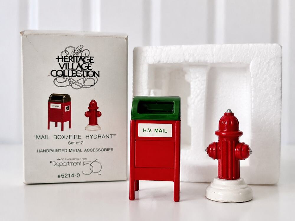 Dept 56 Heritage Village Mail Box Fire Hydrant 5214-0 Christmas Village Box